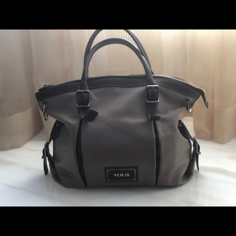 Tous satchel
